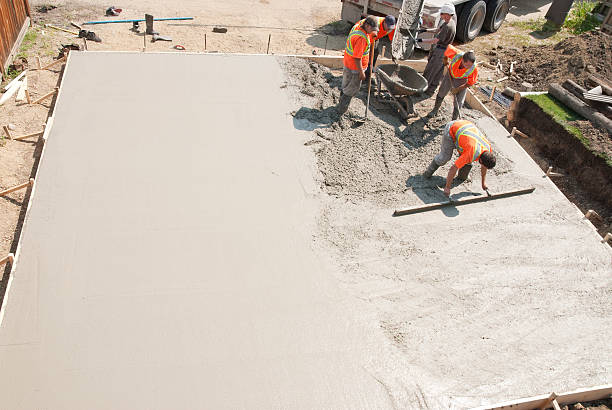 Best Concrete Driveway Repair Near Me  in Hanley Hills, MO